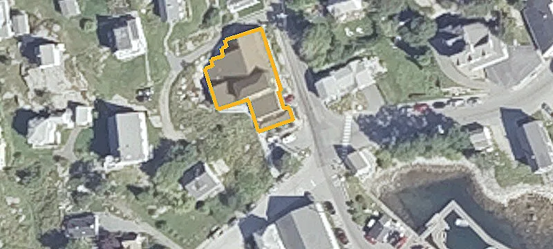 2 School St