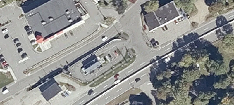 135 Leeman Hwy