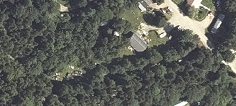 10 Golden Ln