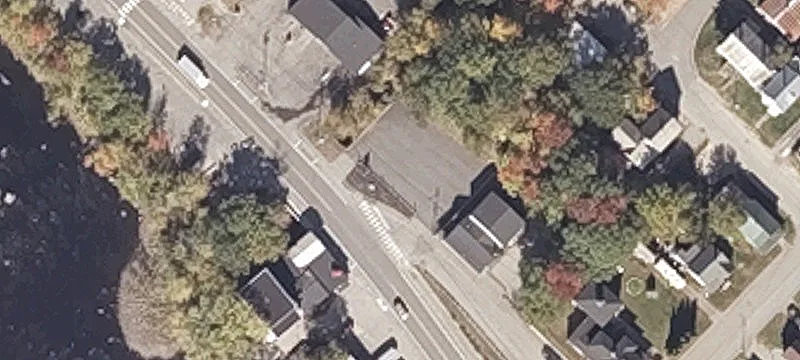 321 Main St