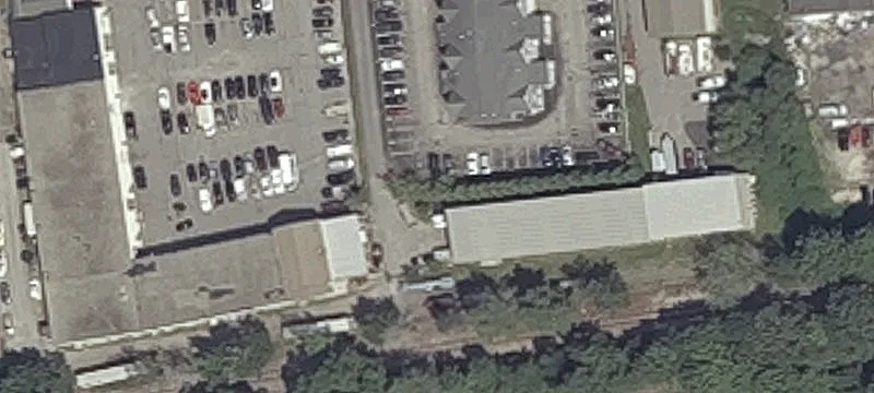 380 Warren Ave