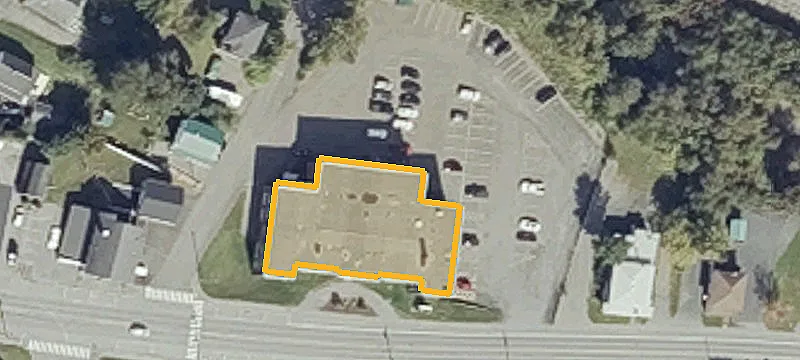 460 Main St