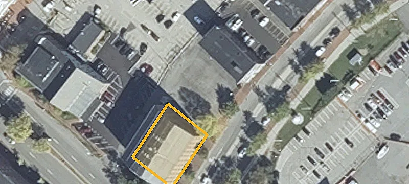 25 Commercial St