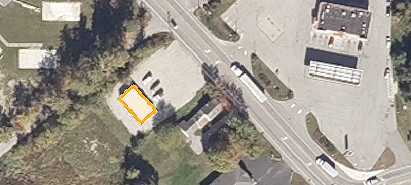 470 Main St