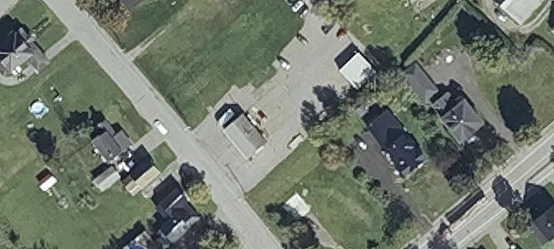 10 Brown St