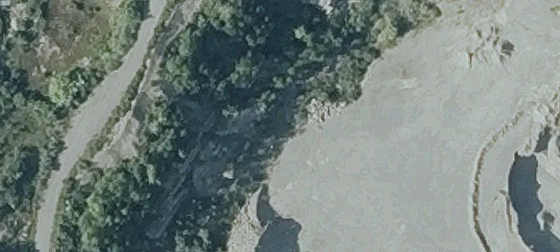 712 Riv Rd