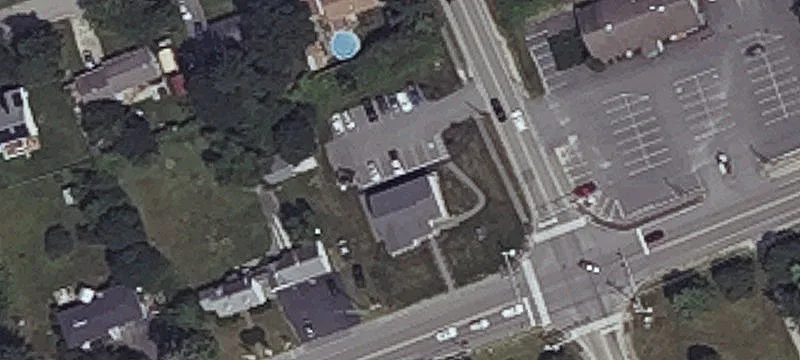 380 Main St