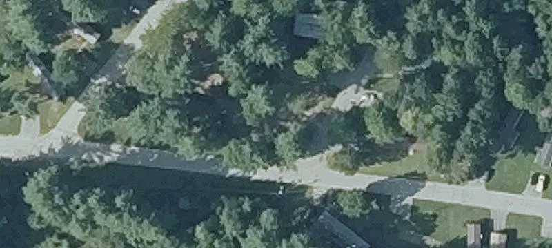 Riverside Dr