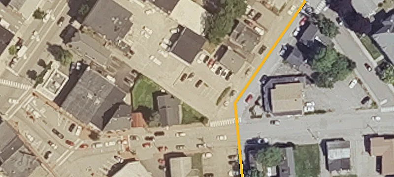 Middle St
