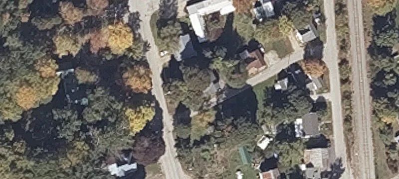 6 Russell St