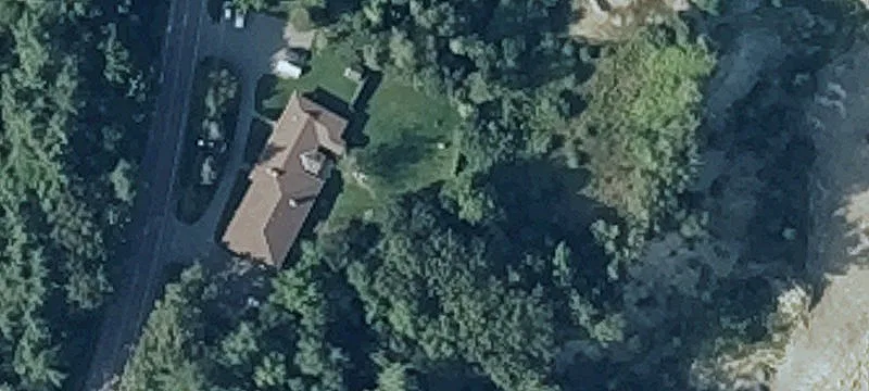 3895 Riv Rd