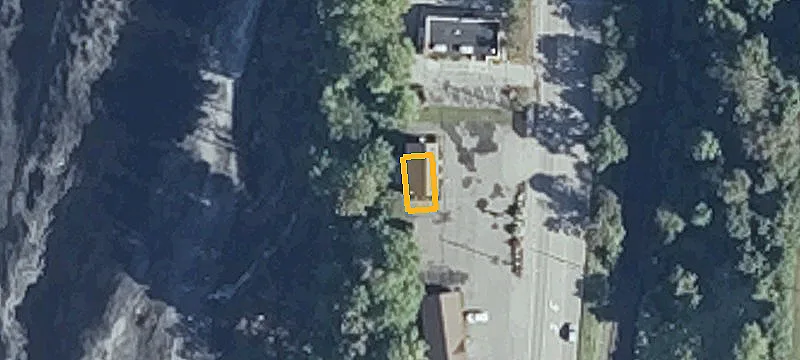 11 Bay St