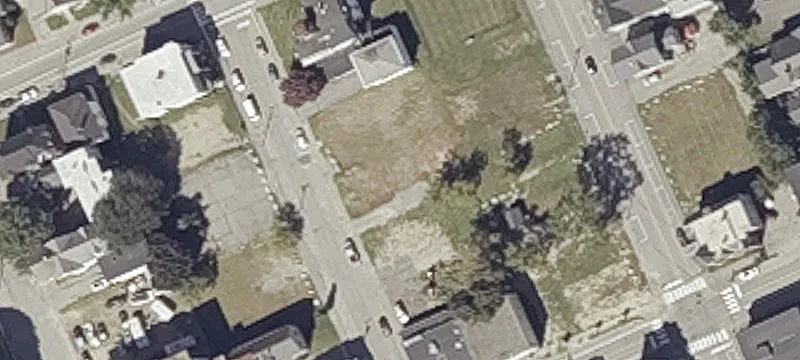 78 Pierce St
