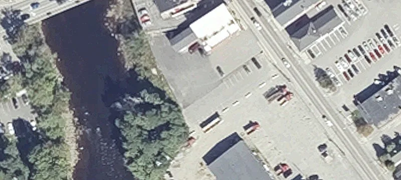 21 Water St