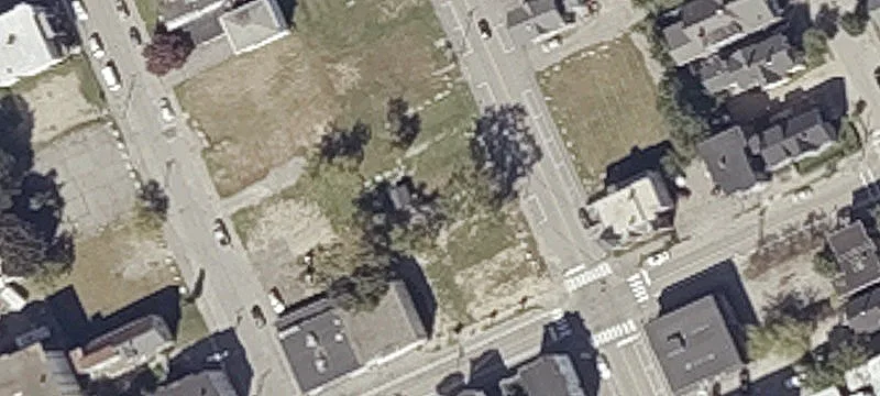 115 Bartlett St