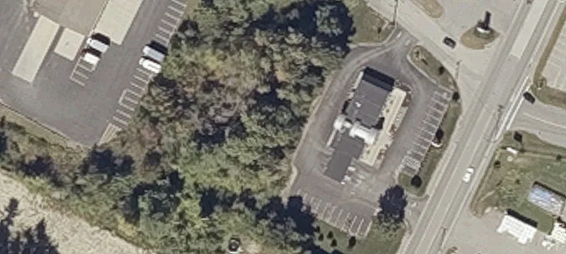 664 Main St