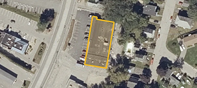 707 Main St
