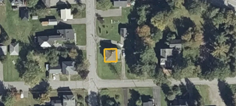 19 Leighton Ave