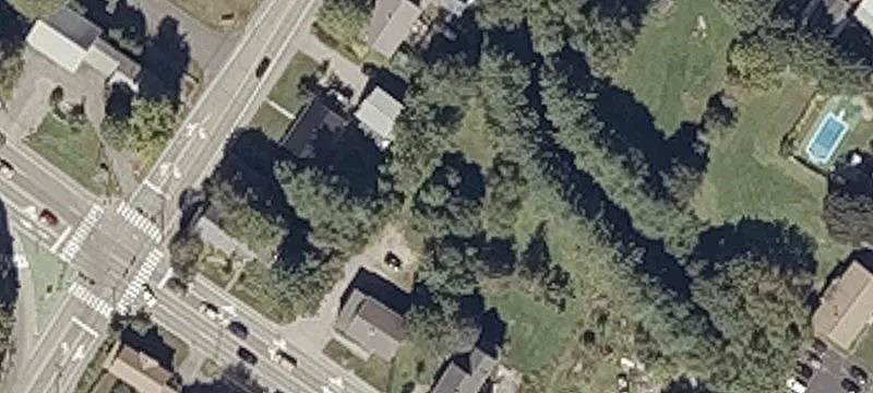 214 Russell St