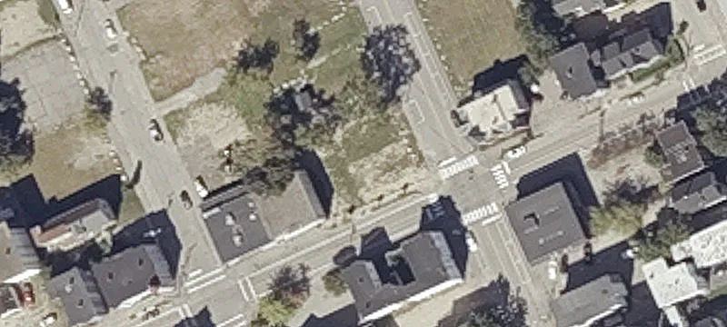 119 Bartlett St