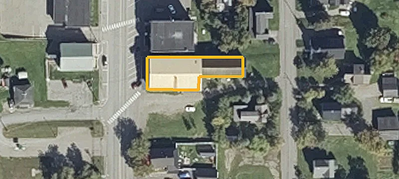 34 Main St