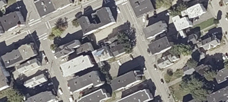 135 Bartlett St