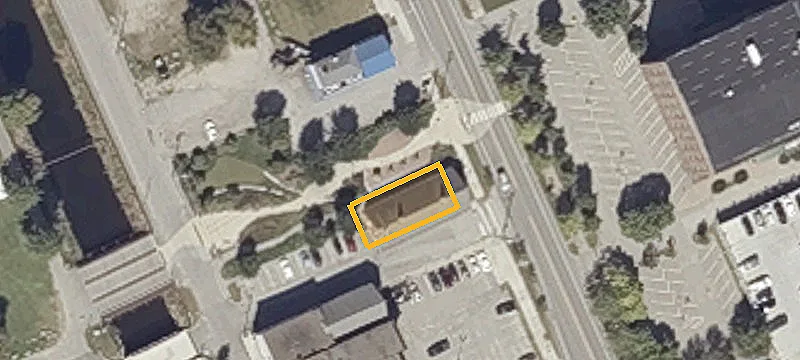 103 Lincoln St