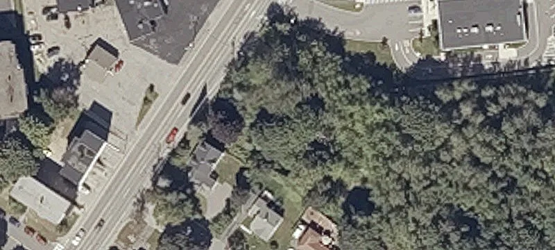 255 Ee Ave