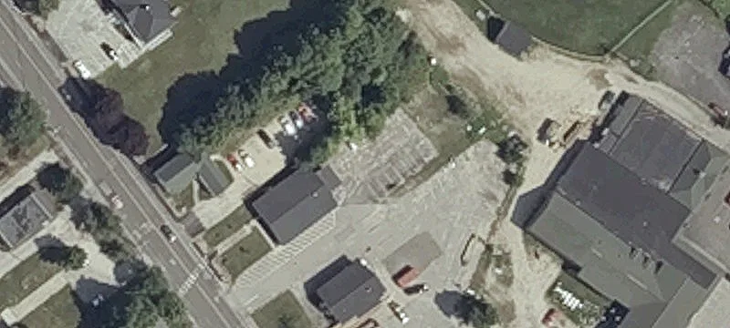 8 Shaker Rd