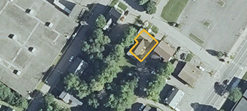 10 Lowell St