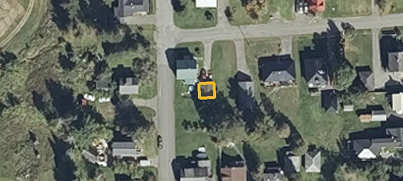 18 Nelson Ave