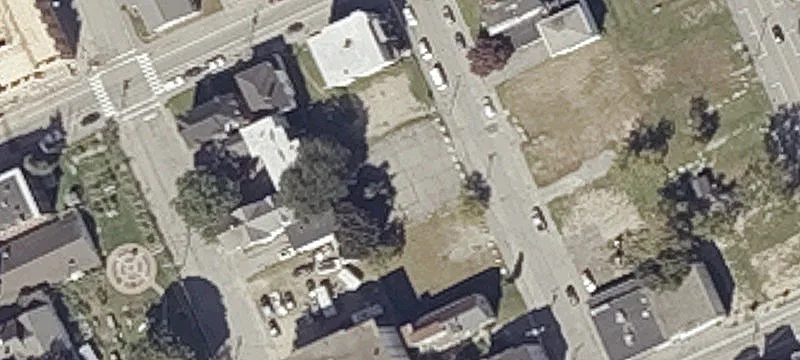 75 Pierce St