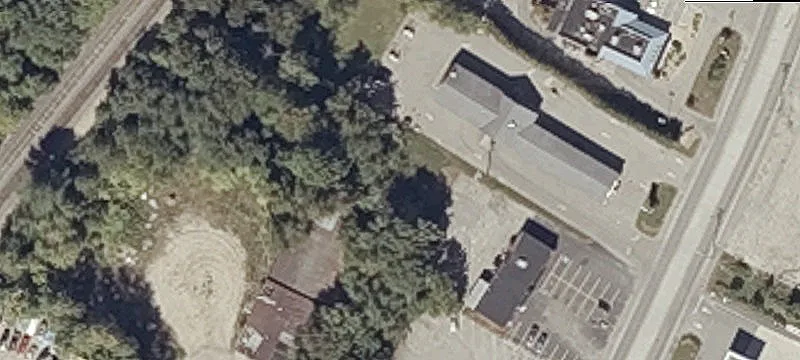 694 Main St