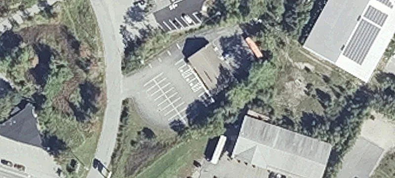 9 Resort Way