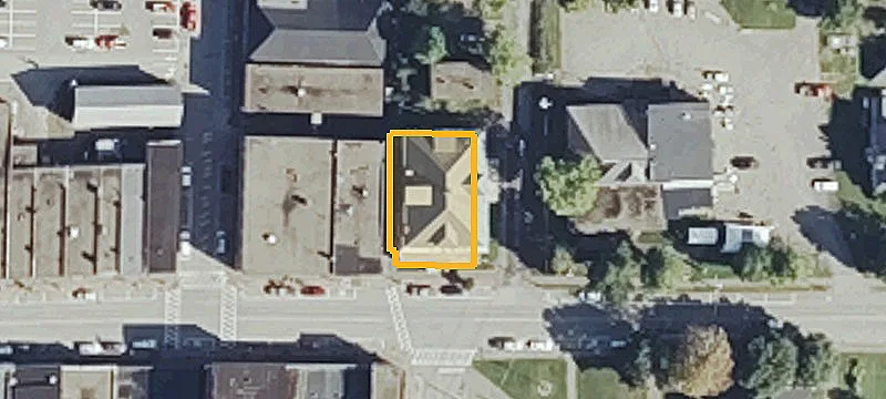 86 Main St