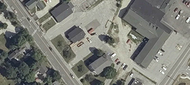 6 Shaker Rd
