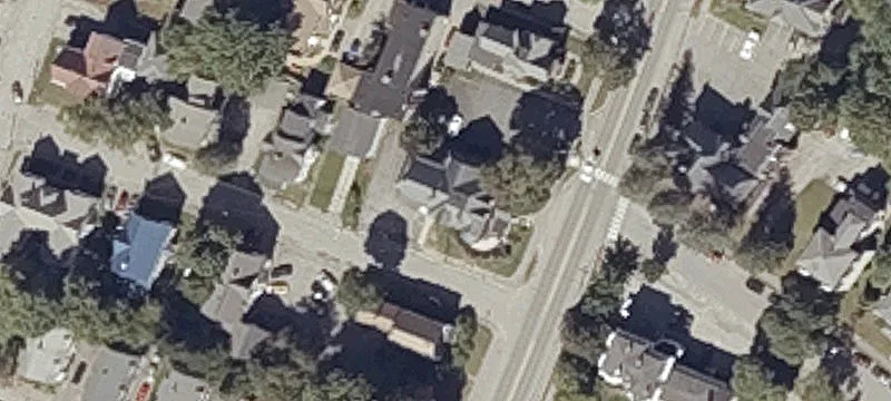 460 Main St