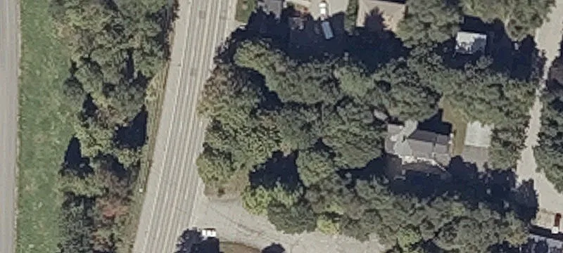 85 Ee Ave