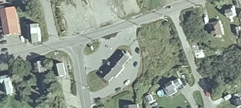 51 Main St