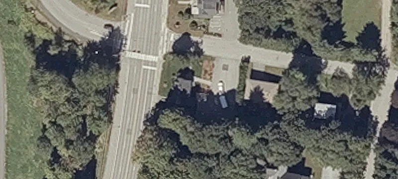 95 Ee Ave