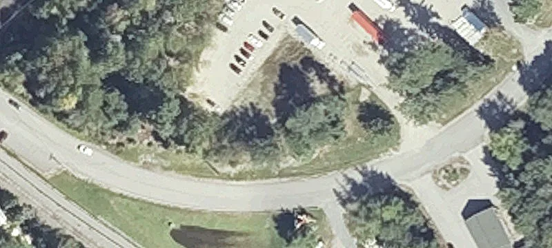 18 Commerce Park