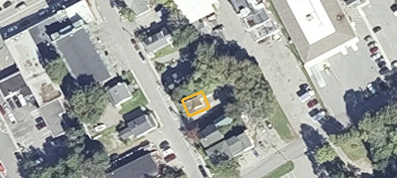 10 Hancock St