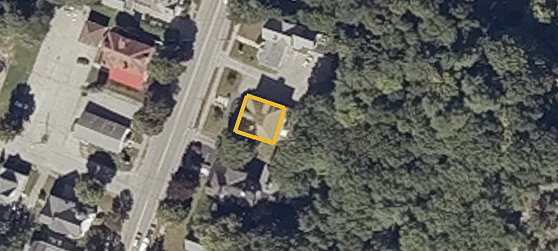 485 Main St