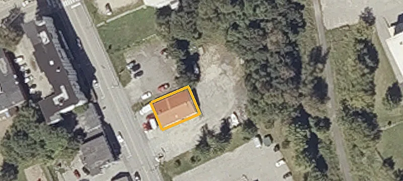 210 Bartlett St