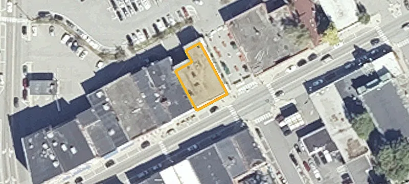 120 Main St