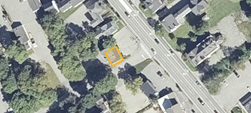 15 High St