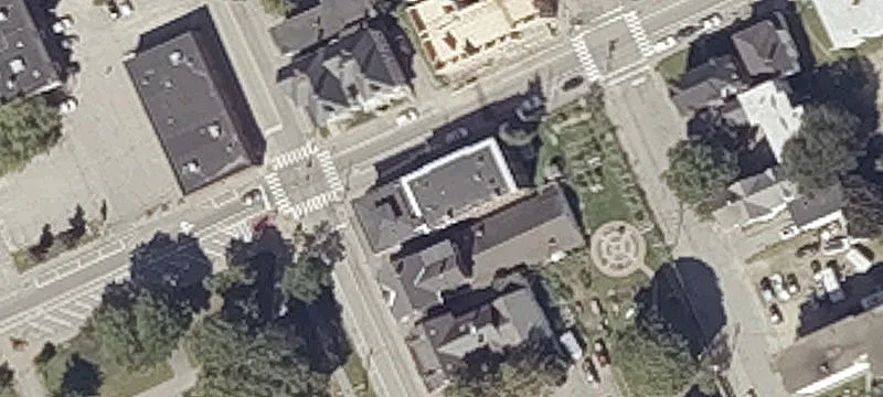 73 Pne St