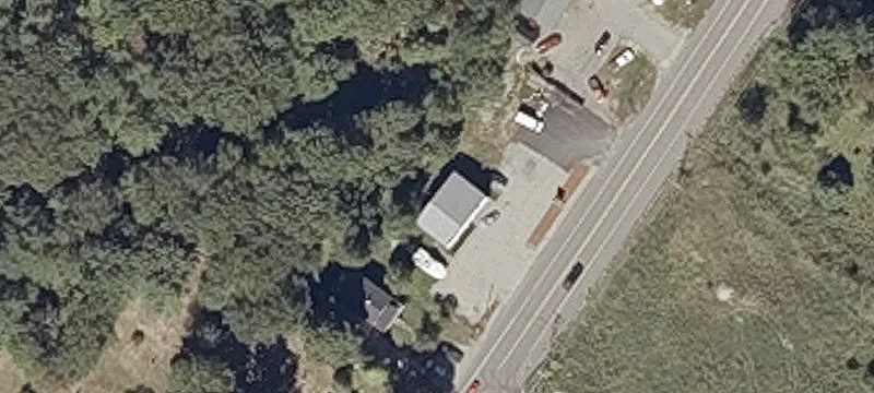 942 Main St