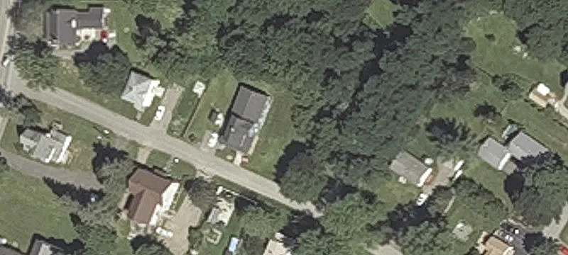 6 Roosevelt Ave
