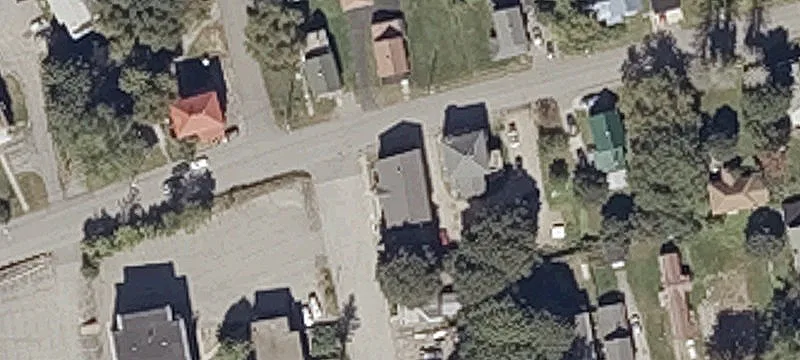 1 Horan St